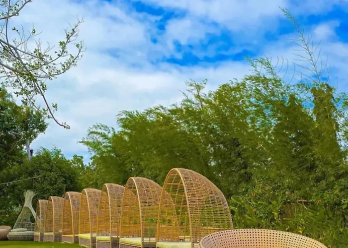 Enjoy The Relaxing Space At The Mactan Newtown Apartment