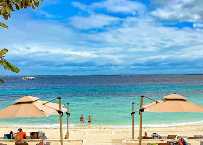 Enjoy The Relaxing Space At The Mactan Newtown Apartment